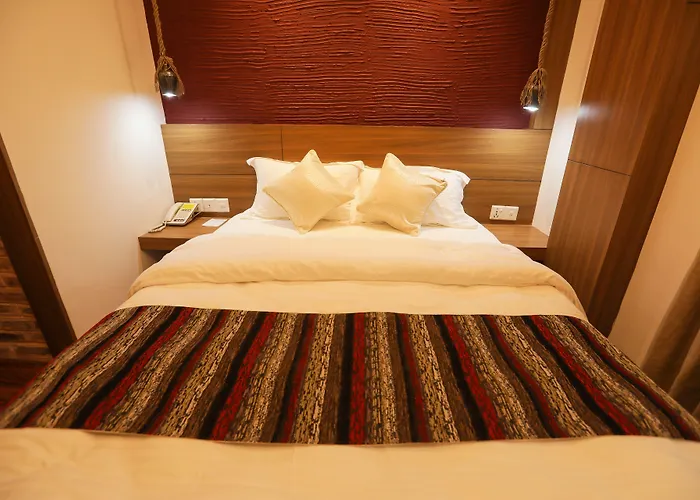 Hotel Flying Yak 3*