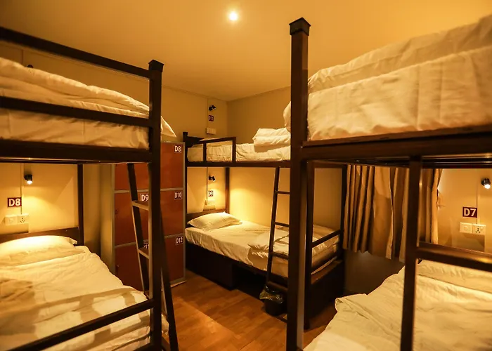 Flying Yak Hotel 3*